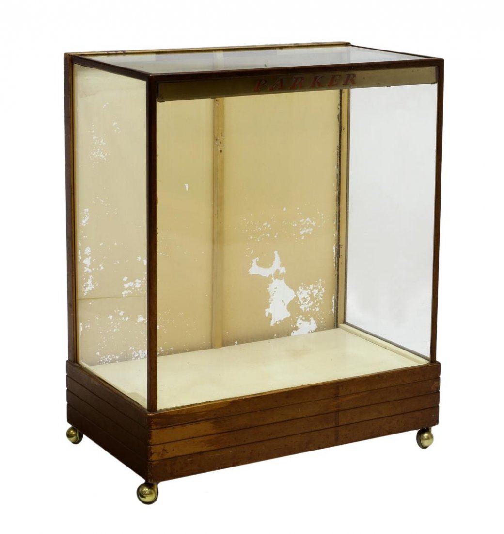 VINTAGE PARKER PEN DISPLAY CABINET (1 of 3)