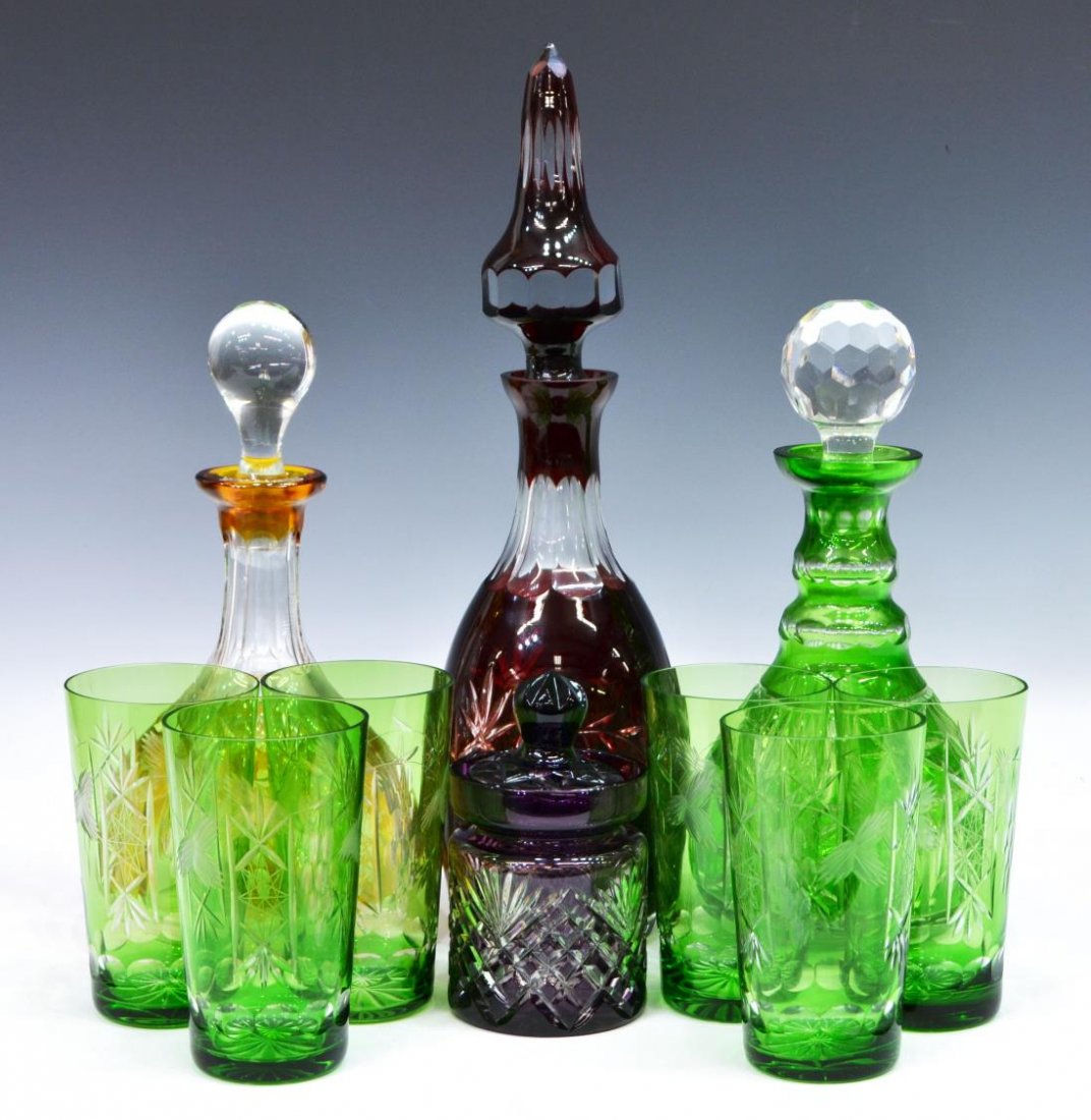 (10) COLLECTION OF CUT TO CLEAR TABLE ARTICLES (1 of 5)