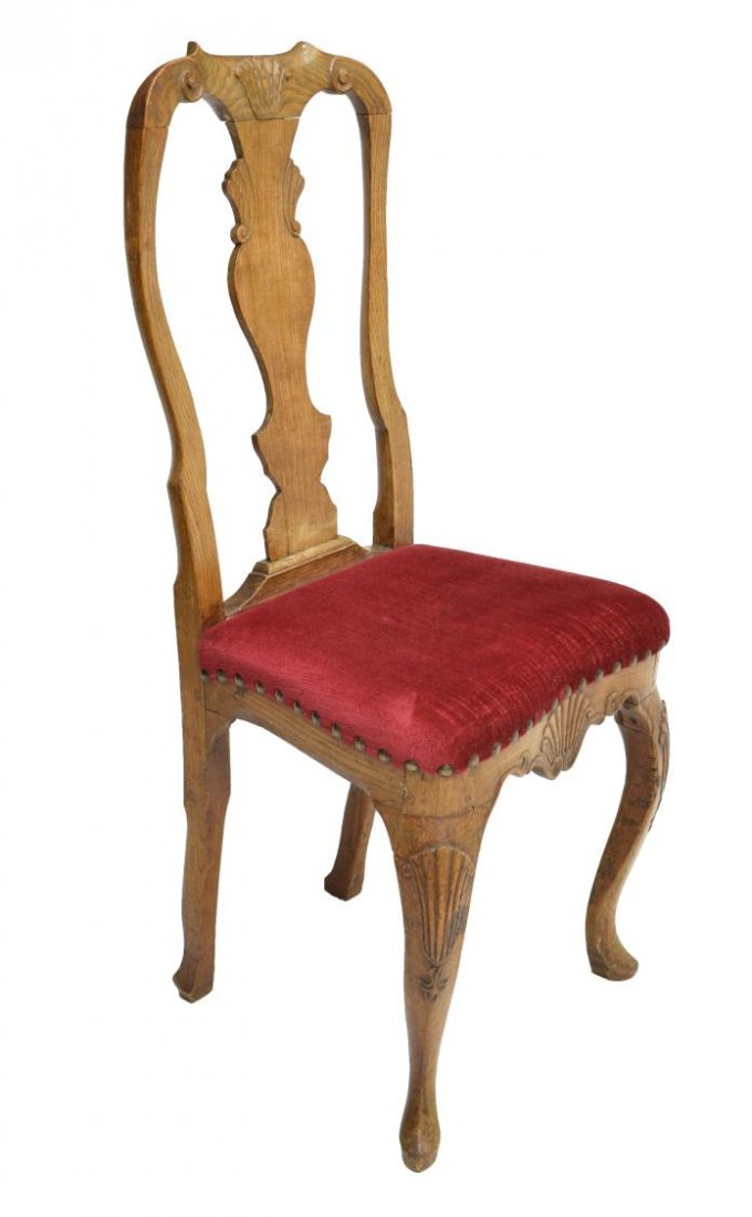 QUEEN ANNE STYLE CARVED OAK SIDE CHAIR (1 of 3)