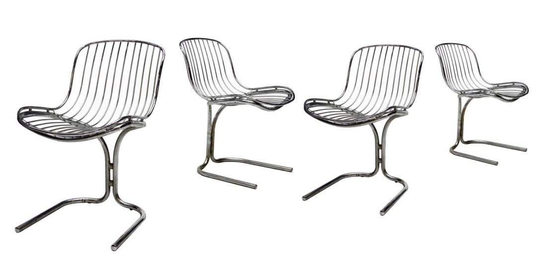 (4) WIRE CHAIRS IN THE MANNER OF WARREN PLATNER: (lot of 4) Italian chrome wire or chrome chairs, design in the manner of Warren Platner (American, 1919-2006), wire seat an back on tubular chrome base, three with removable seat cover, 31"h, 19"w, 21