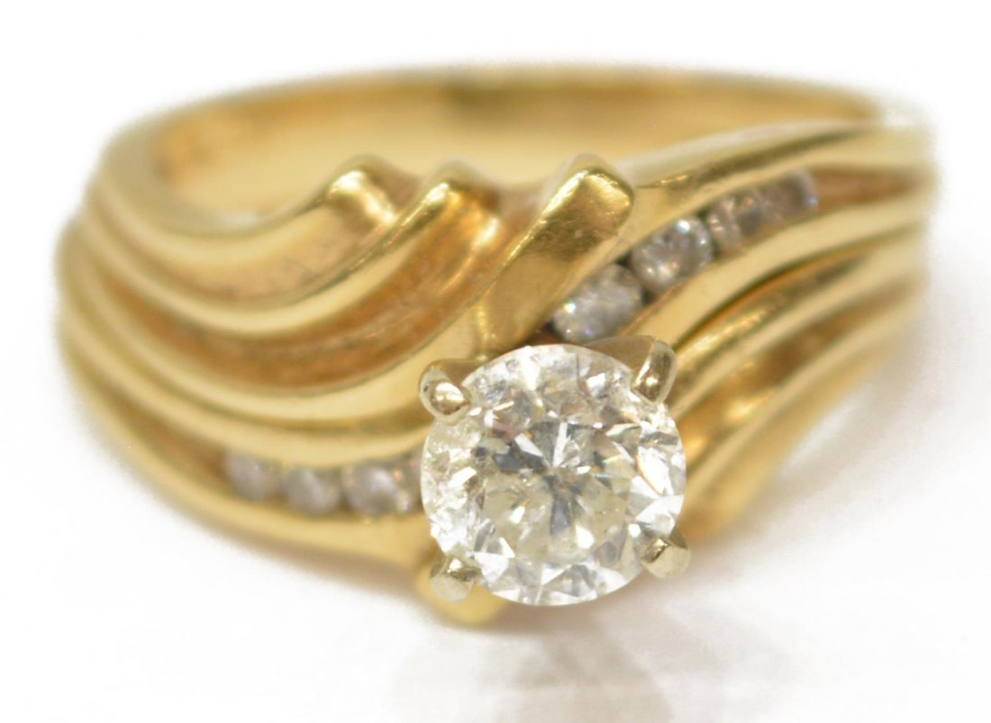 LADIES 14KT YELLOW GOLD & DIAMOND RING APPRX 1CT (1 of 4)