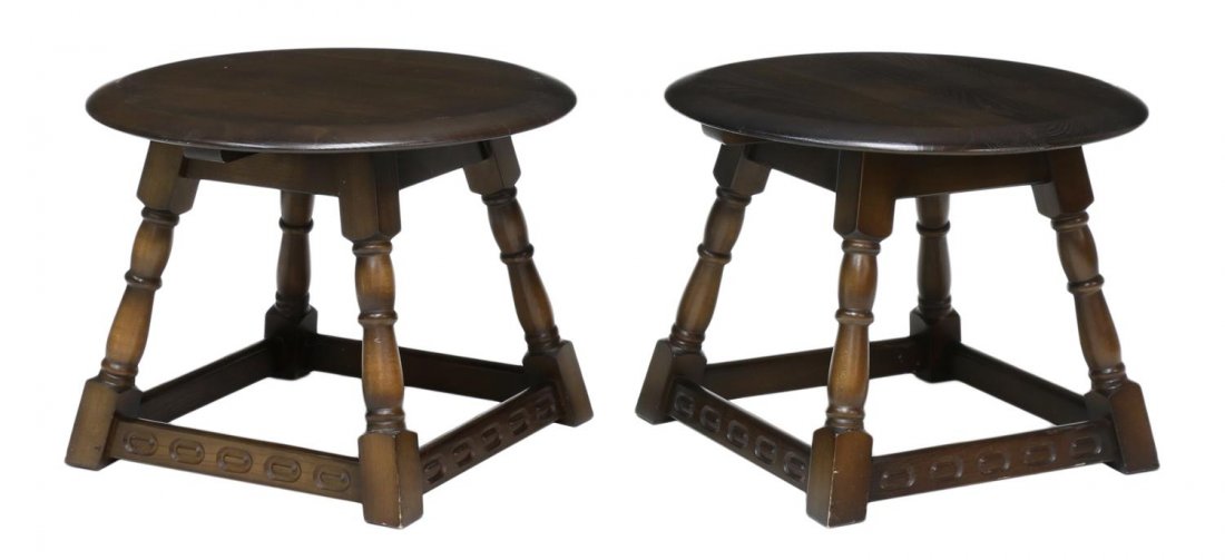 (2) CIRCULAR TOP OCCASIONAL TABLES (1 of 3)