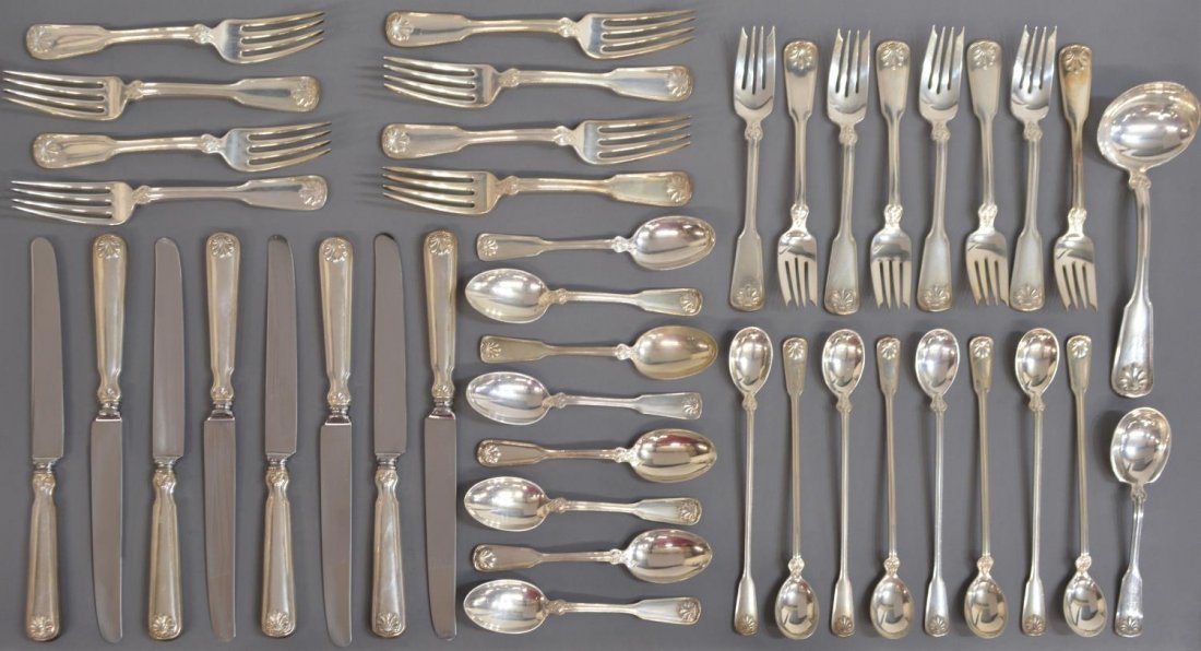 (42)TIFFANY & CO. SHELL & THREAD STERLING FLATWARE (1 of 8)