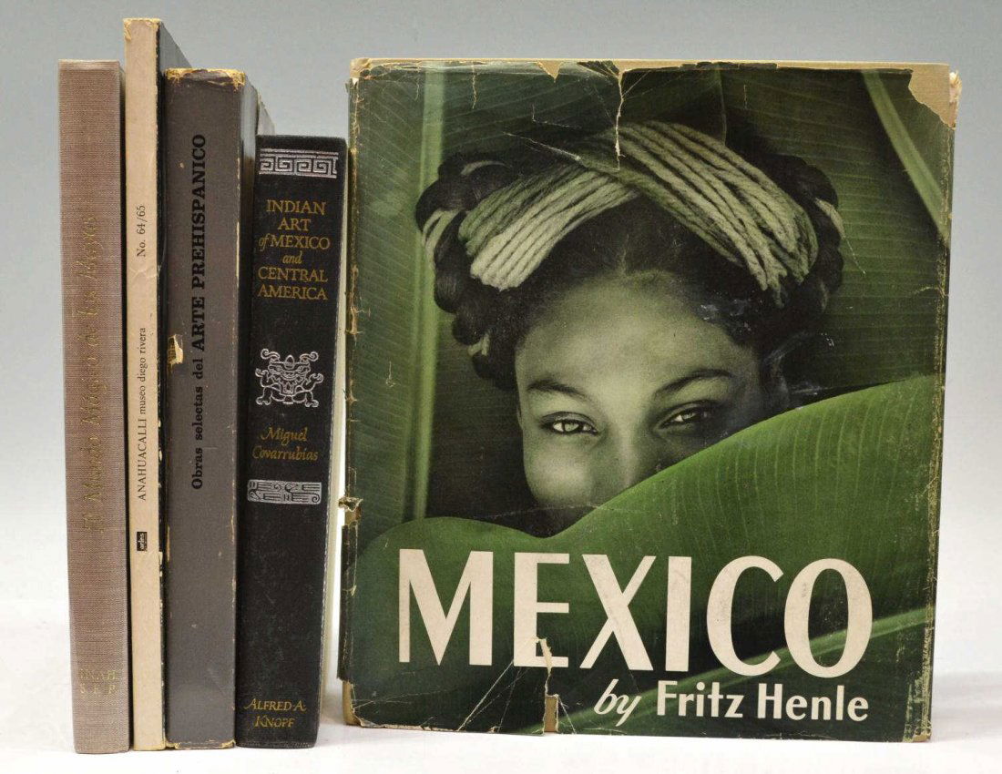 (5) ART BOOKS, EL MUNDO MAGICO DE LOS MAYAS, 1964 (1 of 10)