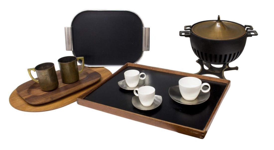 COLLECTION MID-CENTURY & VINTAGE SERVICEWARE: (lot) Collection of mid-century and vintage service and tableware including (3) varied Thomas metal saucers with white teacups, (1) metal handled service tray, (3) assorted teak service trays, (2) cop