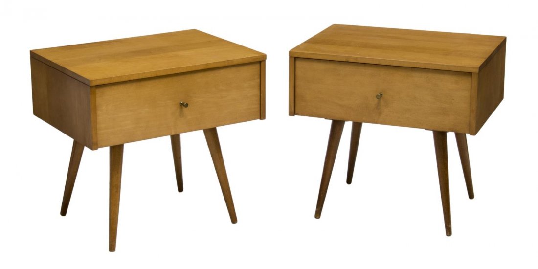 (2) MID-CENTURY McCOBB PLANNER GROUP NIGHTSTANDS: (lot of 2) Mid-century modern birch Planner Group bedside cabinets, design by Paul McCobb (1917-1969) for Winchendon Furniture Company, a rectangular top over a single drawer, rising on angled tapered