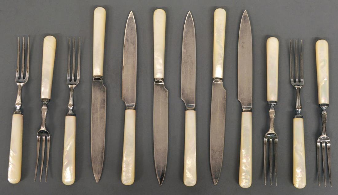 MAPPIN & WEBB CASED MOP & SILVERPLATE FRUIT SET (1 of 7)