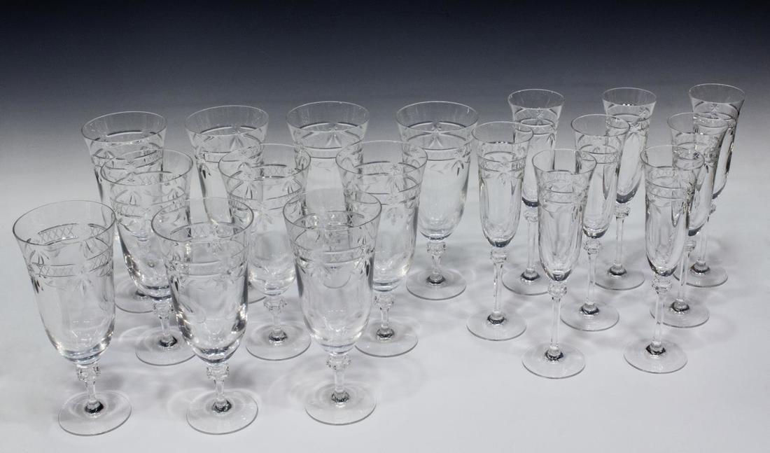(18) ROYAL DOULTON WELLESLEY-CLEAR STEMWARE GROUP (1 of 4)