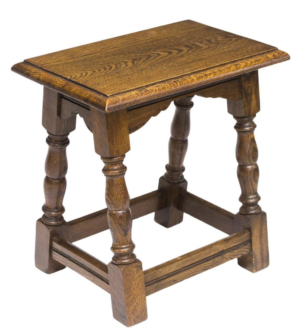 OAK 17TH C STYLE CREDENCE STOOL (1 of 2)