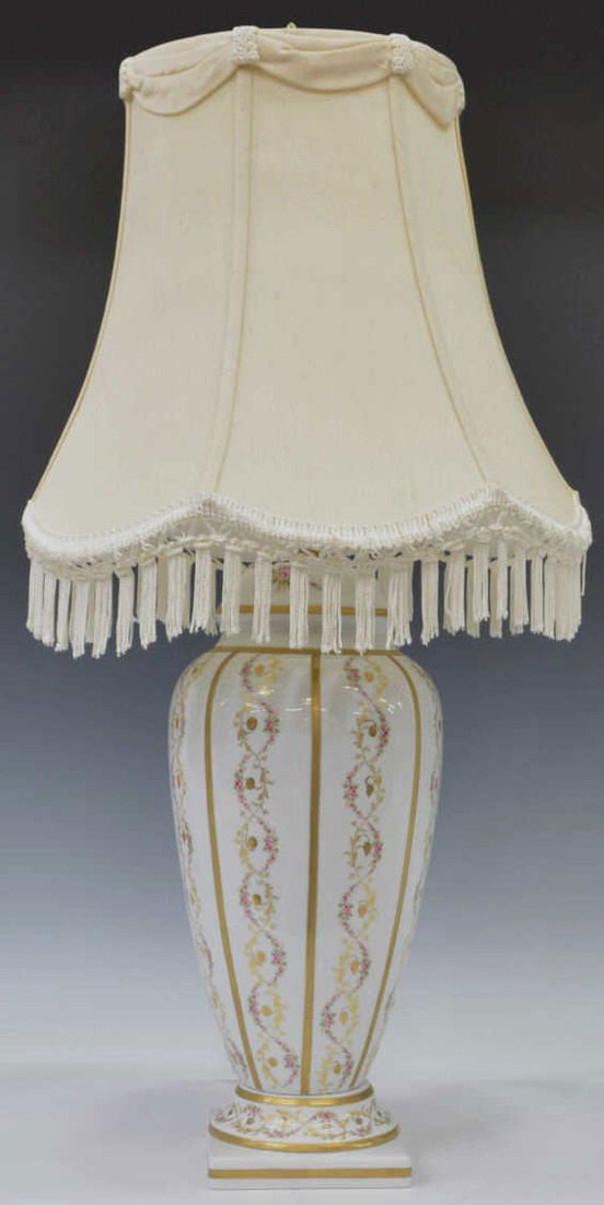 LIMOGES PARCEL GILT PAINTED PORCELAIN TABLE LAMP (1 of 2)