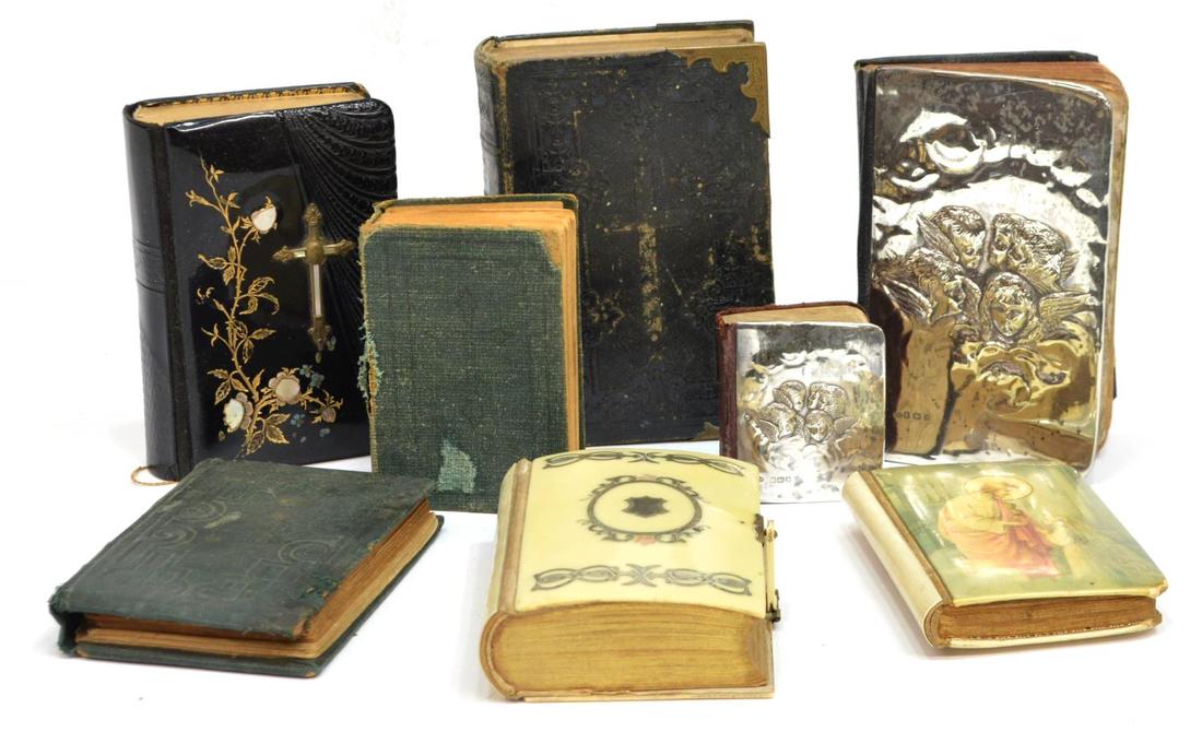 (8) COLLECTION OF MINIATURE DEVOTIONAL BOOKS (1 of 4)