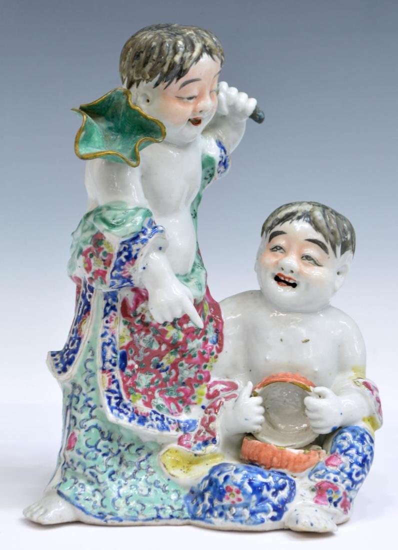 CHINESE FAMILLE ROSE PORCELAIN FIGURAL GROUP (1 of 4)