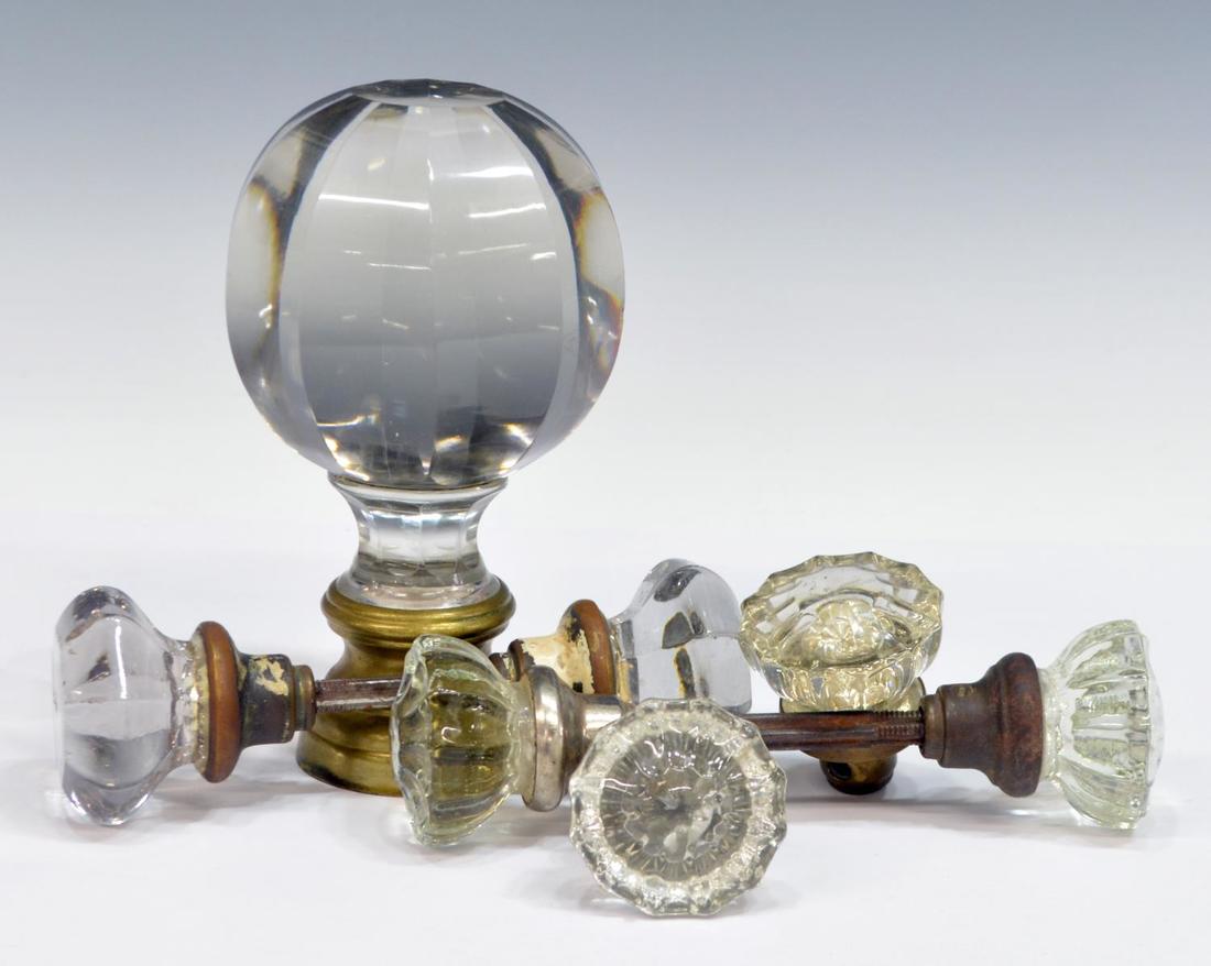 ANTIQUE / VINTAGE GLASS NEWEL POST FINIAL & KNOBS (1 of 3)