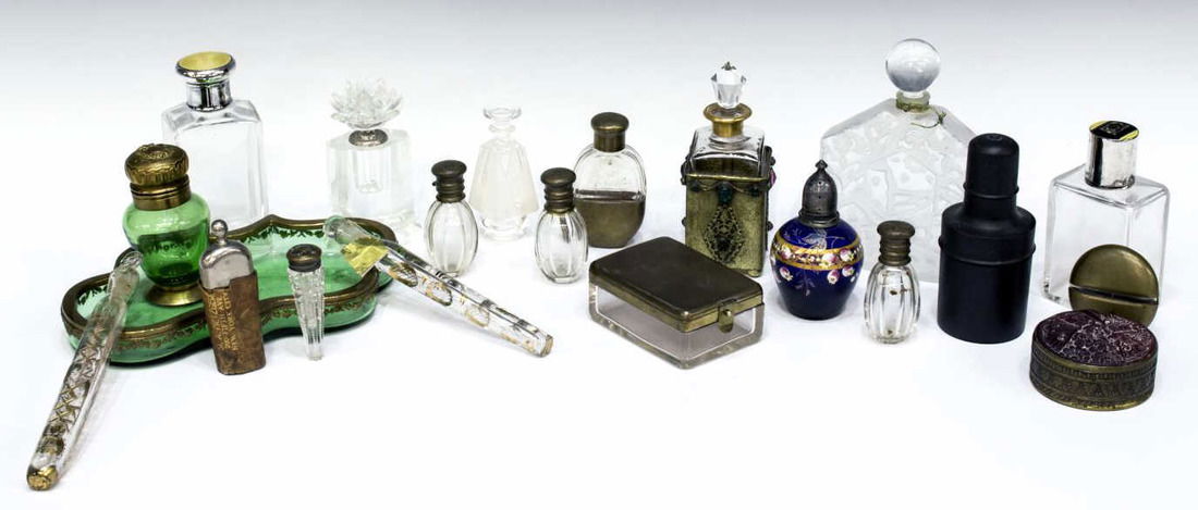 (20) COLLECTION GLASS & STERLING VANITY ARTICLES (1 of 1)