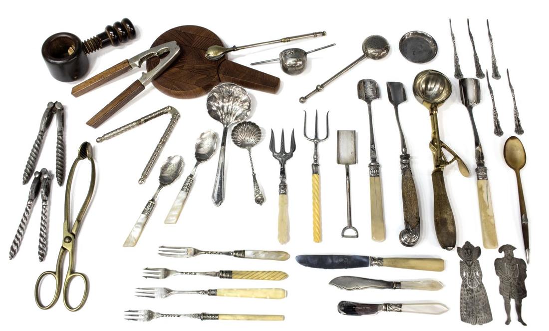 HUGE LOT ANTIQUE/VINTAGE SILVERPLATE SERVICE ITEMS (1 of 4)