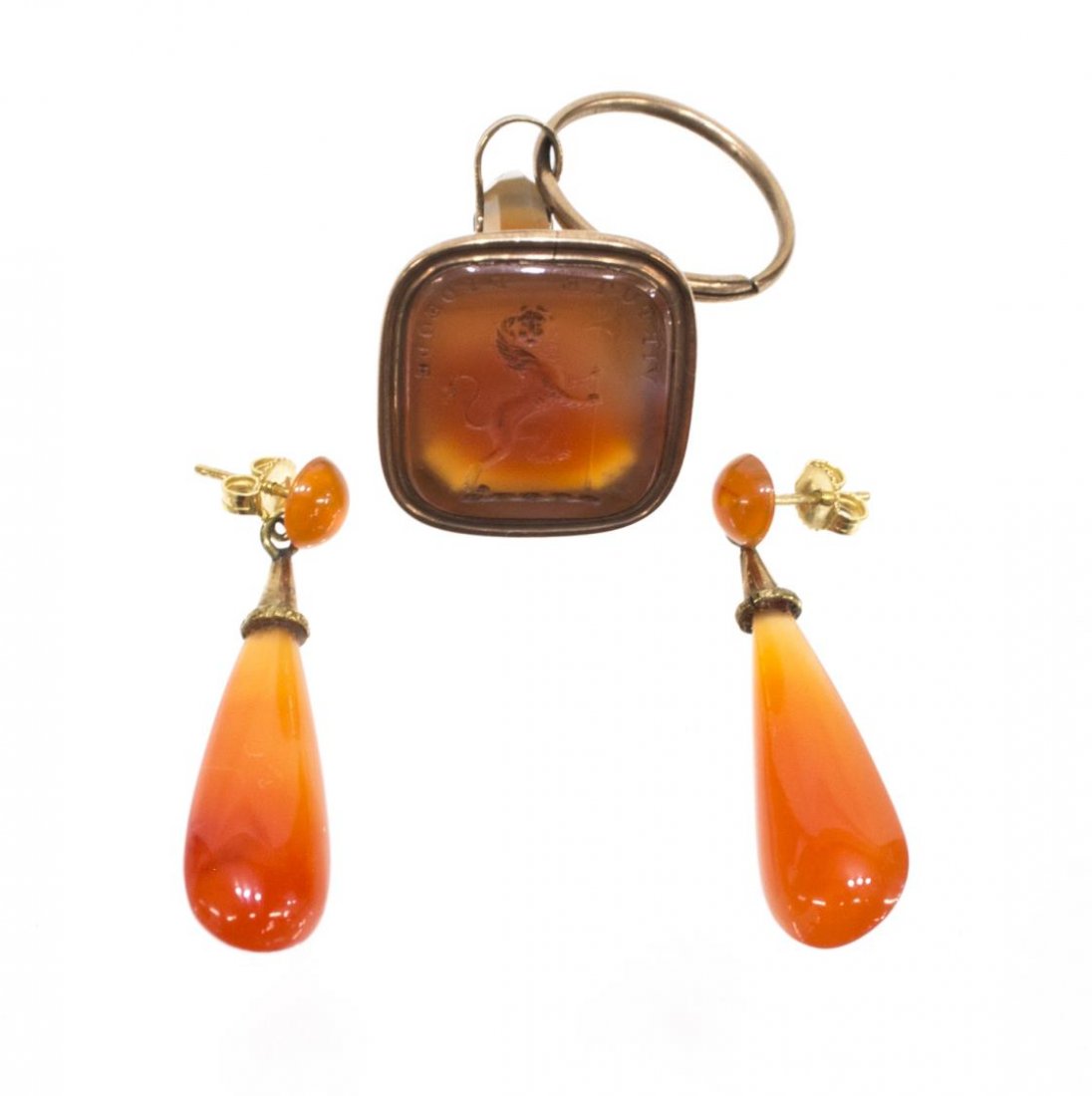 (3) LADIES ESTATE CARNELIAN AGATE EARRINGS & FOB: (lot of 3) Ladies estate Victorian carnelian agate jewelry, comprising: (2) 18kt and carnelian drop earrings, marked on pierced post, 1.5"l; (1) gold and carnelian fob, etched "Virtute Fideque" above 