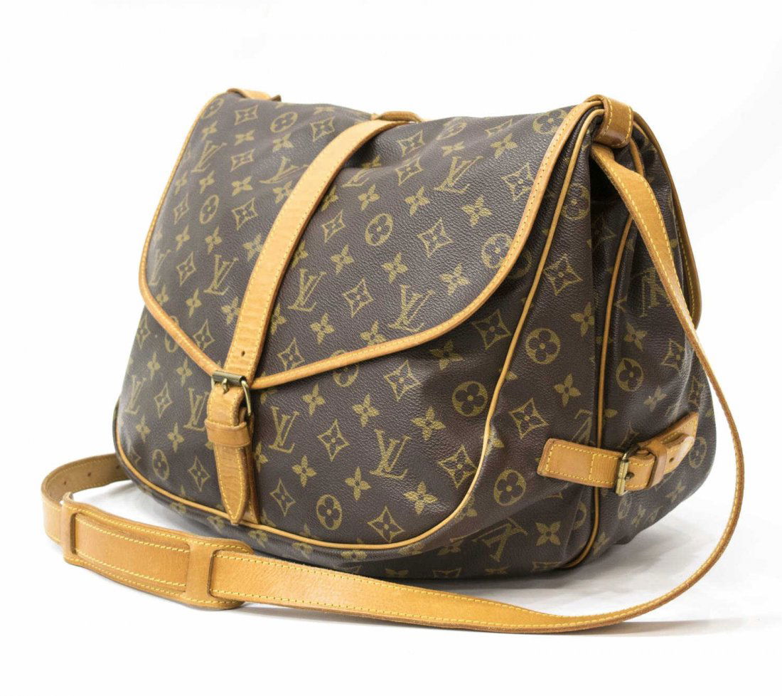 LOUIS VUITTON 'SAUMUR 30' MESSENGER BAG (1 of 6)