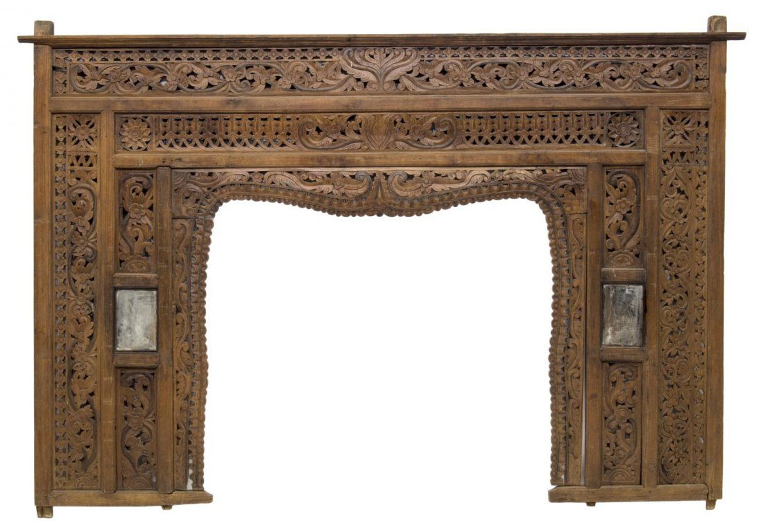 LARGE ARCHITECTUAL FLORAL FOLIATE CARVED PANEL (1 of 4)