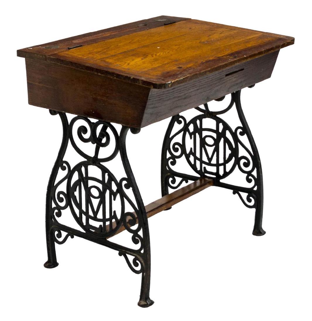 AMERICAN VICTORIAN OAK & IRON SCHOOL DESK 19TH C (1 of 5)