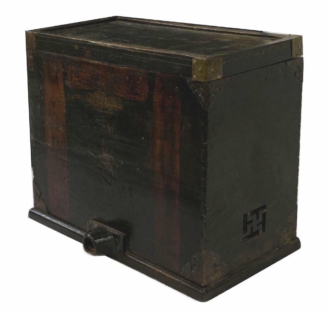 ANTIQUE CHINESE WOOD BELLOWS BOX WITH TRAYS (1 of 7)