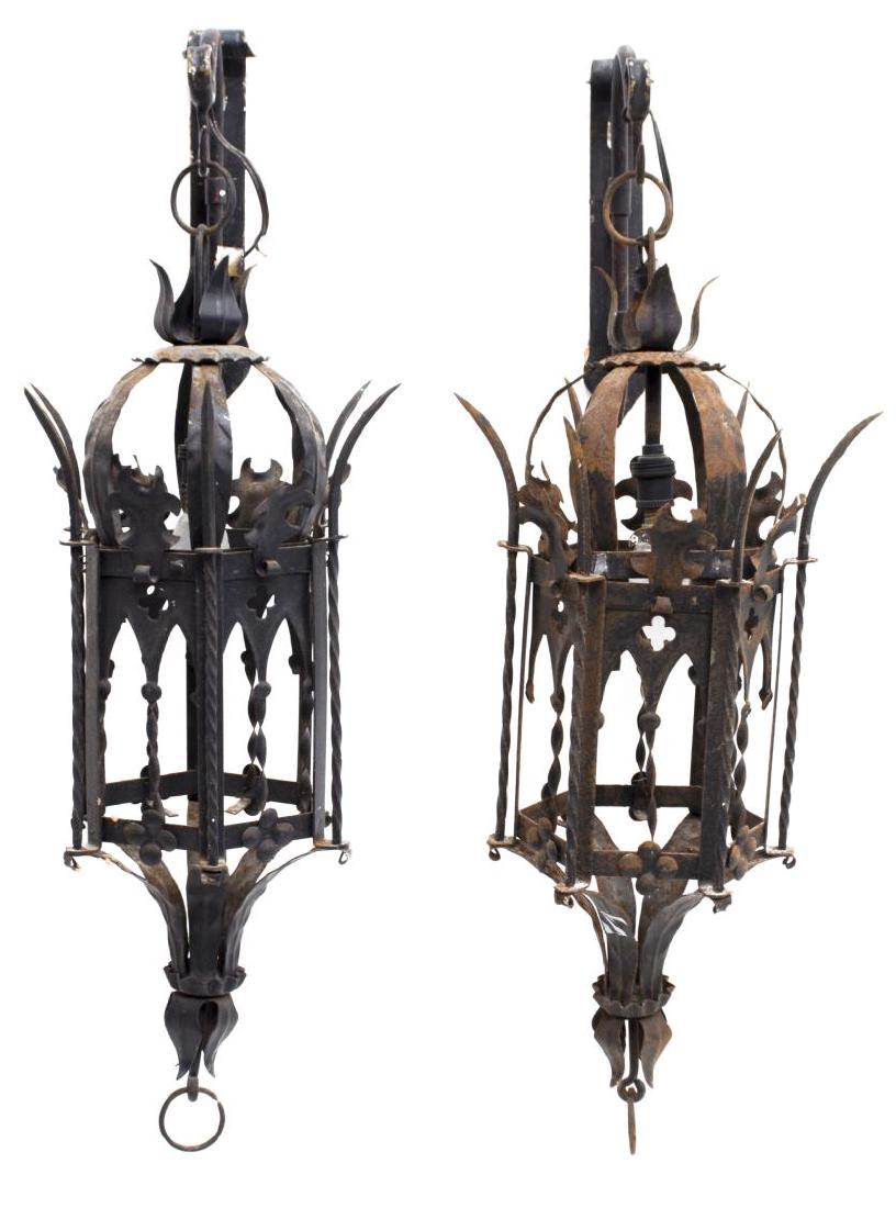 (2) GOTHIC STYLE IRON SINGLE LIGHT WALL LANTERNS (1 of 3)