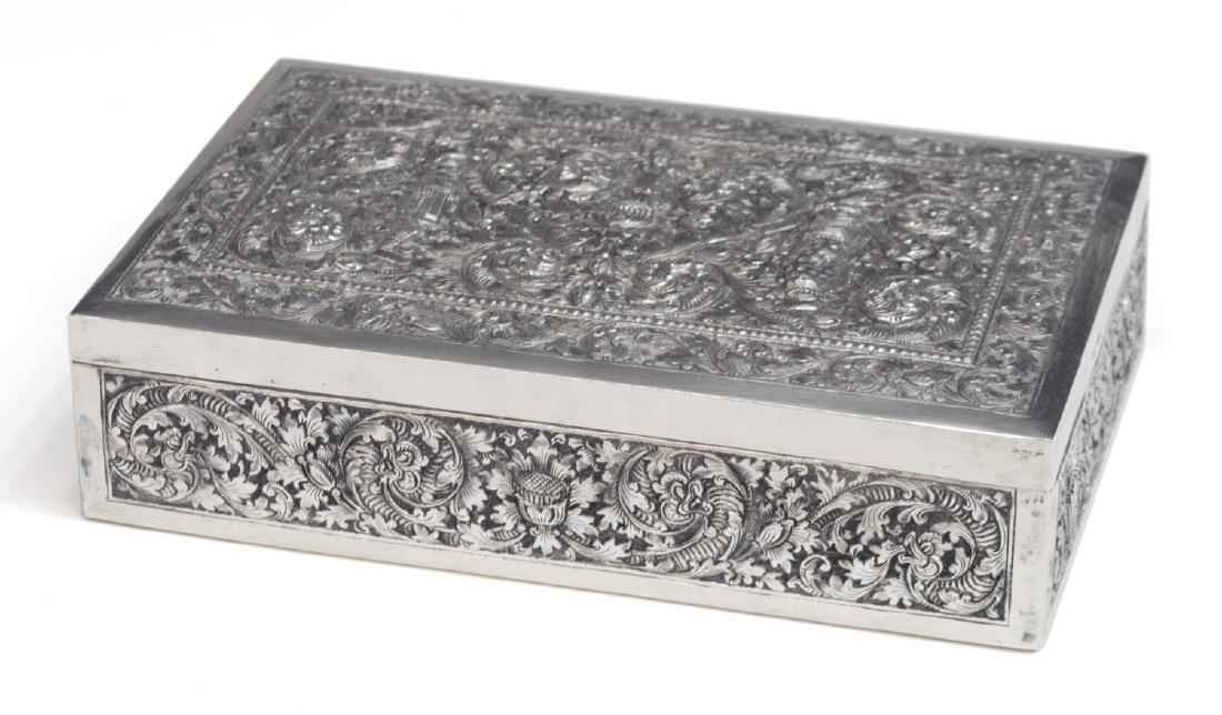 INDONESIAN .900 SILVER REPOUSSE LIDDED BOX (1 of 5)