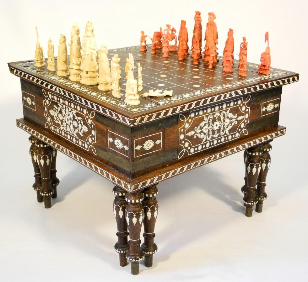 Chinese inlaid games board on feet with games pieces, (1 of 10)