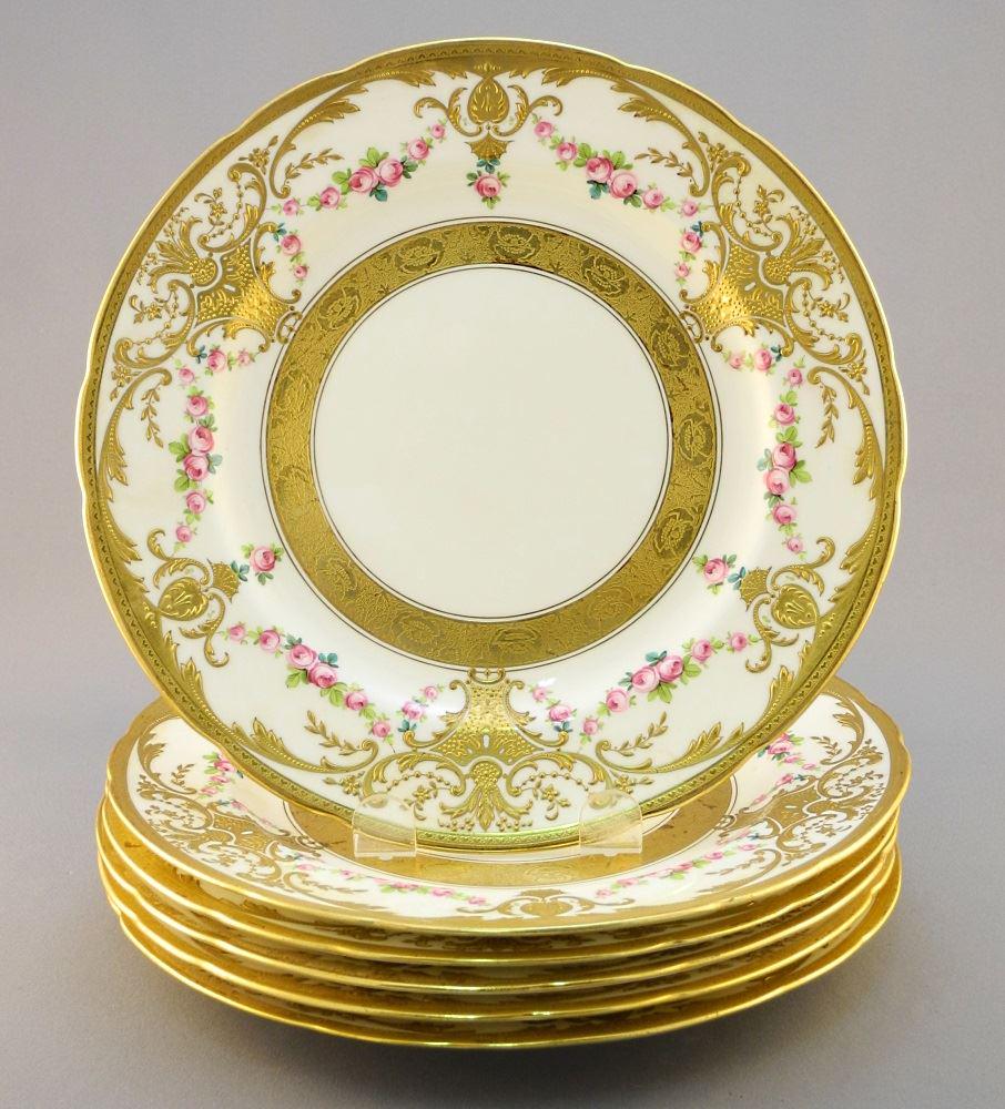 Set of 6 Mintons hand painted luncheon plates retailed (1 of 7)