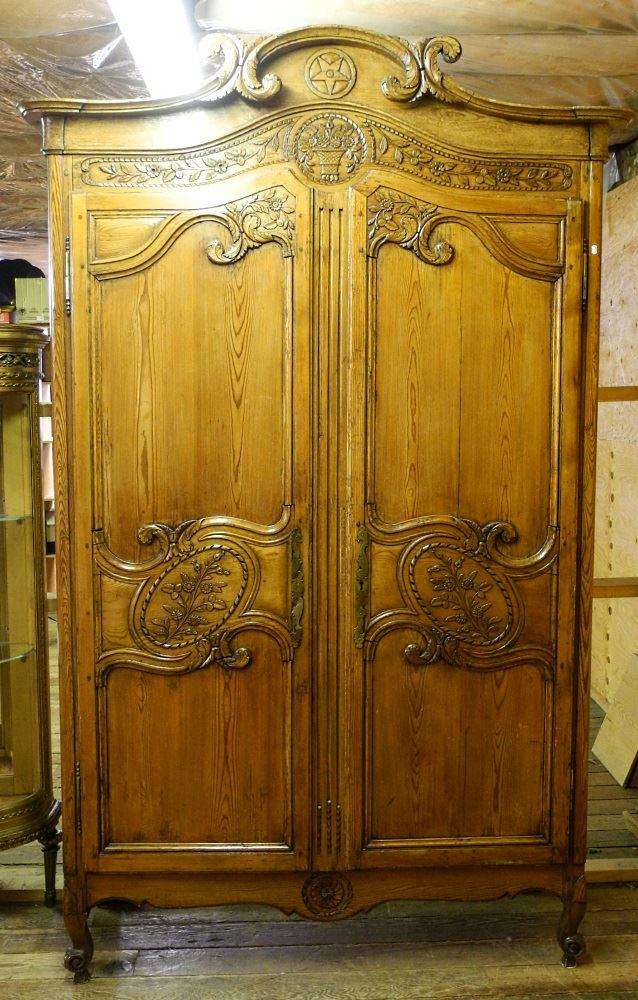 19th C. Provencal Louis XV pine wardrobe, 7'8 3/4" x (1 of 10)