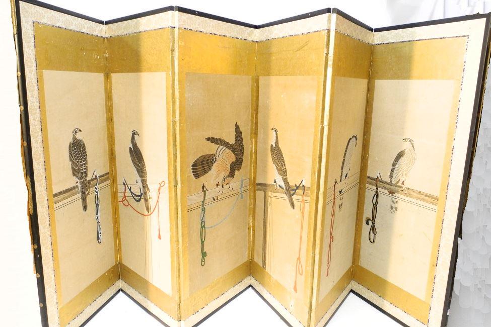 Asian painted six panel five fold screen decorated with (1 of 6)