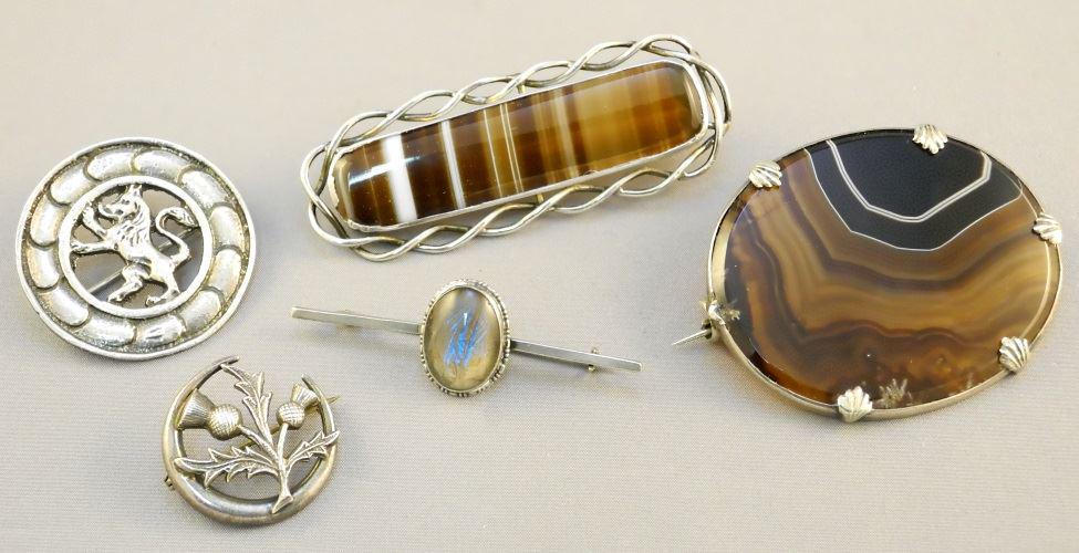 Scottish interesting set of 4 brooches; 2 agate & 2 (1 of 1)