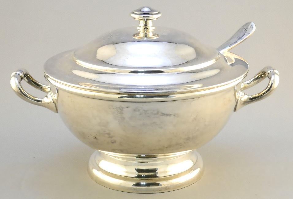 Mappin & Webb silver plated small covered tureen & (1 of 2)