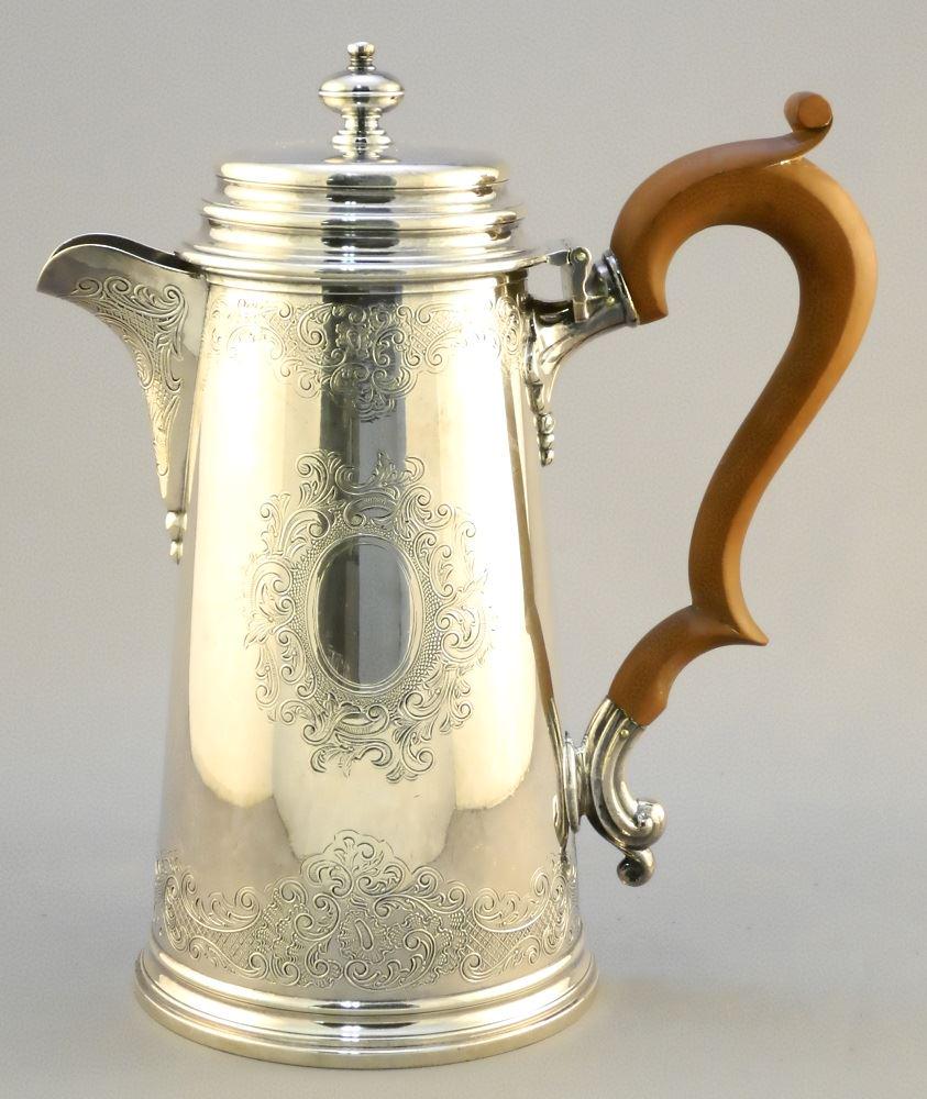 Barker Ellis silver plated Queen Anne style coffee pot, (1 of 3)