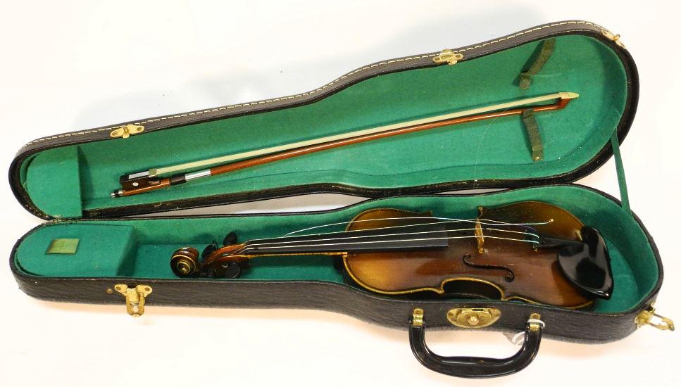 1/4 size Stradivarius student copy violin with bowl & (1 of 2)
