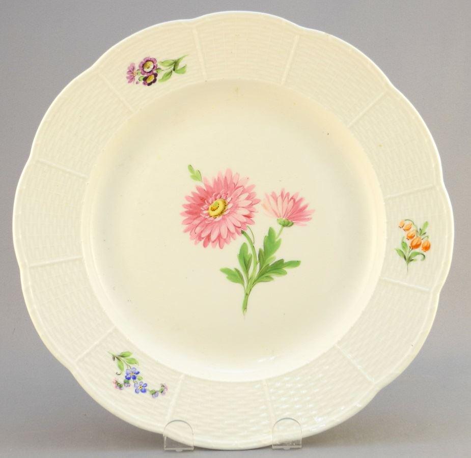 Meissen porcelain basket weave dish, 10" diameter. (1 of 2)