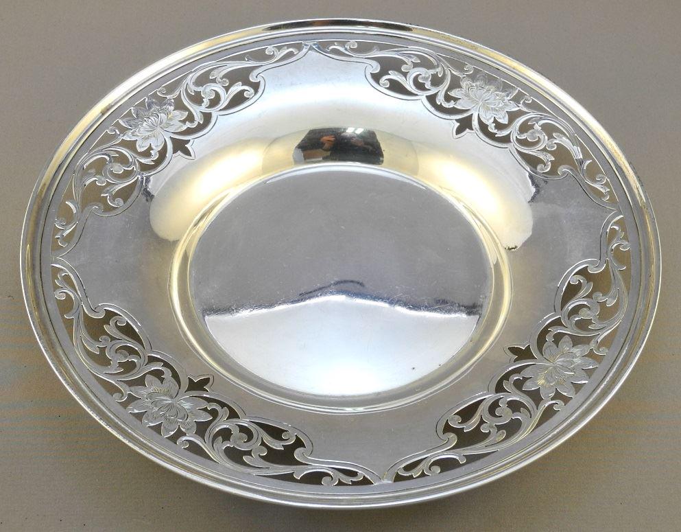 Birks Sterling silver dish with openwork rim, 9 1/2" (1 of 3)