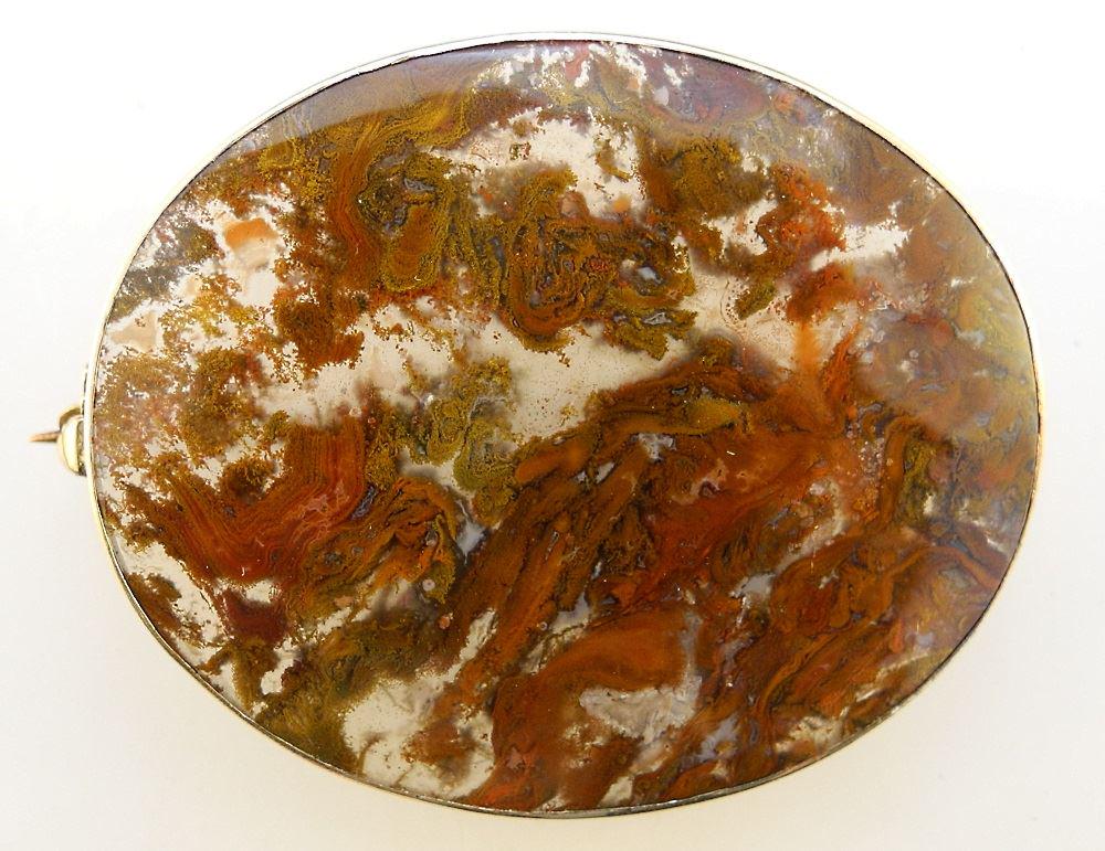 Gold-tone Moss Agate Brooch. (1 of 2)