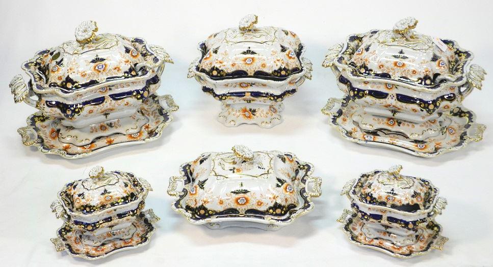 Large 19th century Ironstone dinner service. (1 of 18)