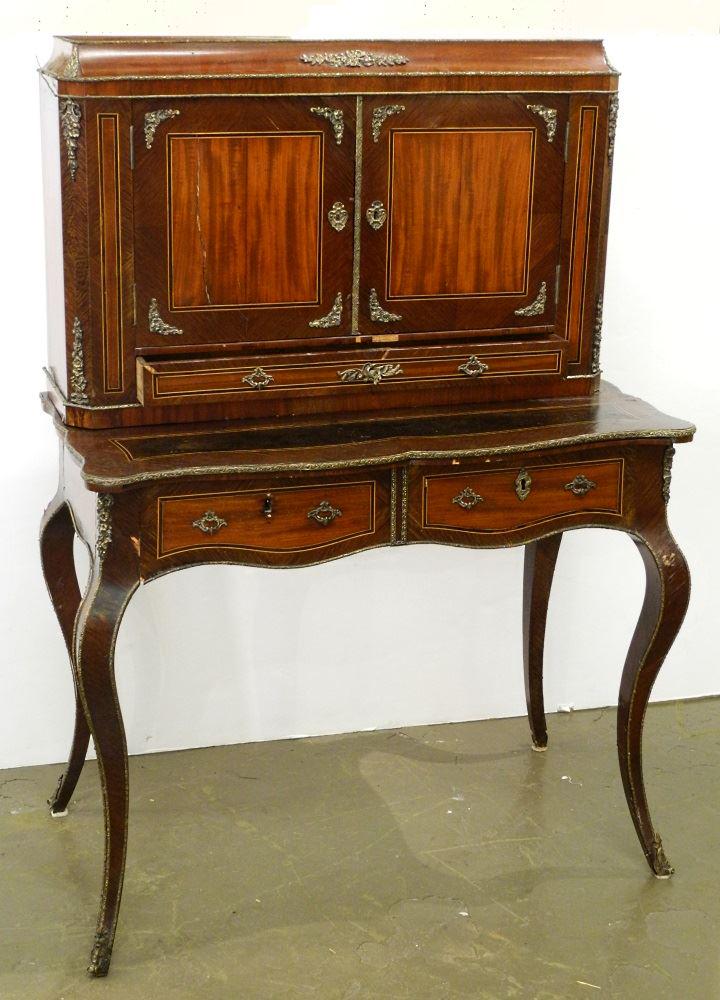 French Mahogany Bonheur du Jour, 48" high.: French Mahogany Bonheur du Jour, 48" high.