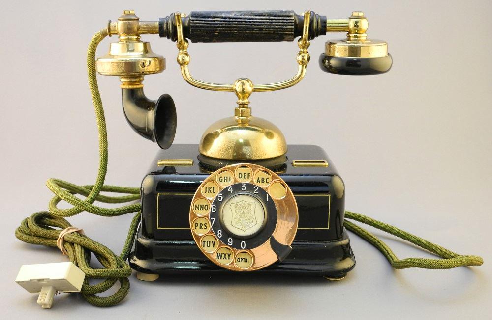 Vintage French Telephone, 8 1/4" high. (1 of 4)