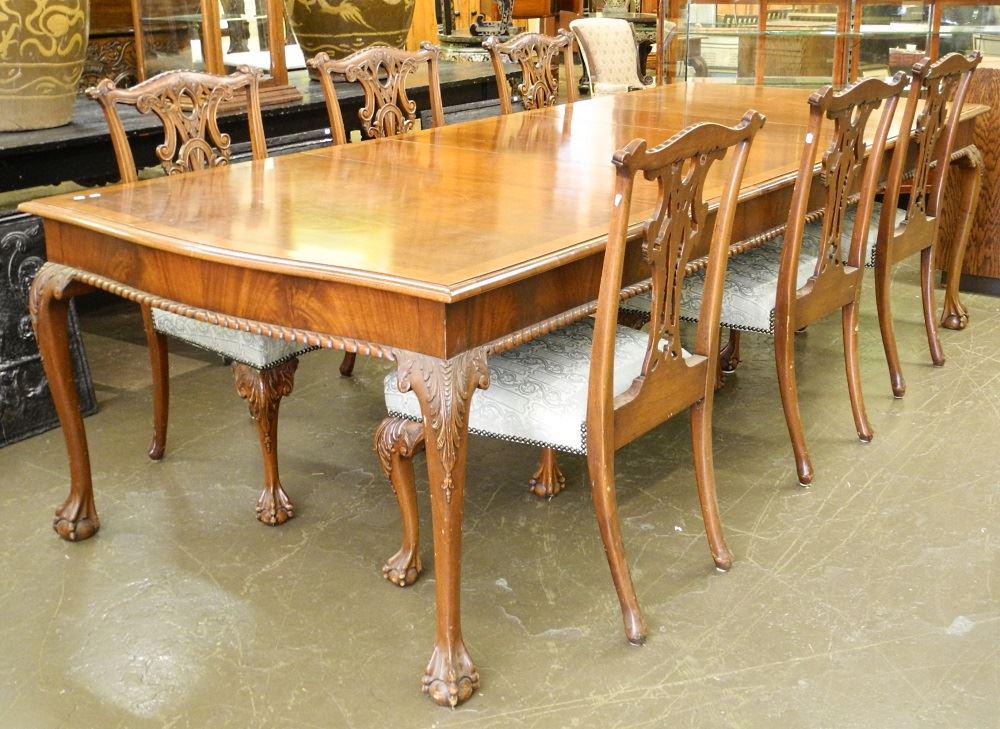 Banded Mahogany Chippendale Style Dining Table (3 (1 of 7)