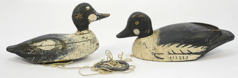 2 Vintage Carved & Painted Wood Working Duck Decoys, (1 of 5)