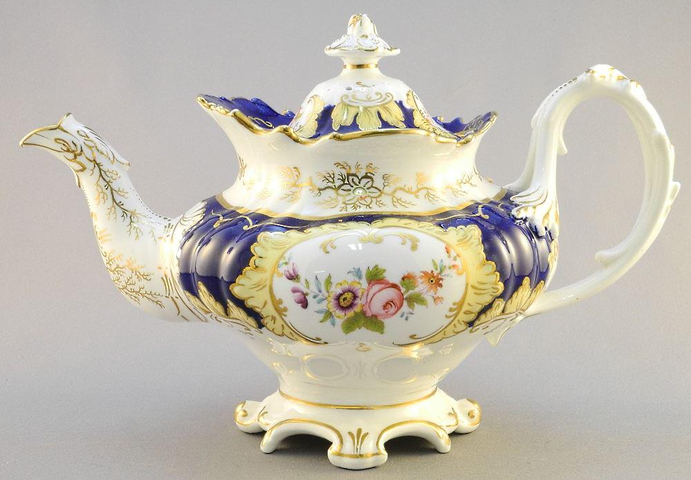 Antique British "Rockingham" Style Teapot, 11 1/4" (1 of 8)