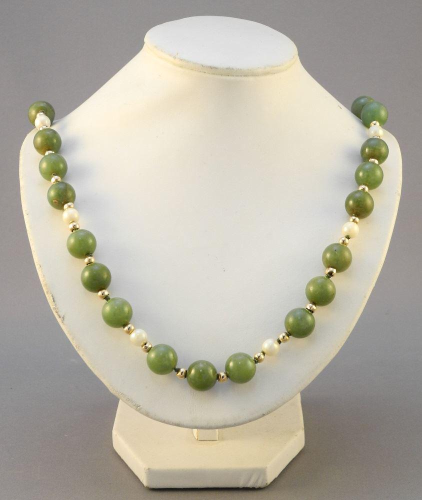 Antique Jade & Pearl Necklace, 22". (1 of 3)