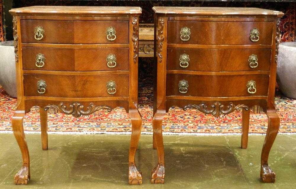 Pair of Gibbard Mahogany 3 Drawer Side Tables, 25 1/2" (1 of 4)