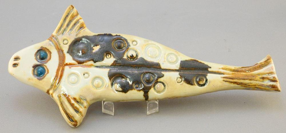 Porcelain Flat Fish Signed Chosin Pottery (Robin (1 of 3)