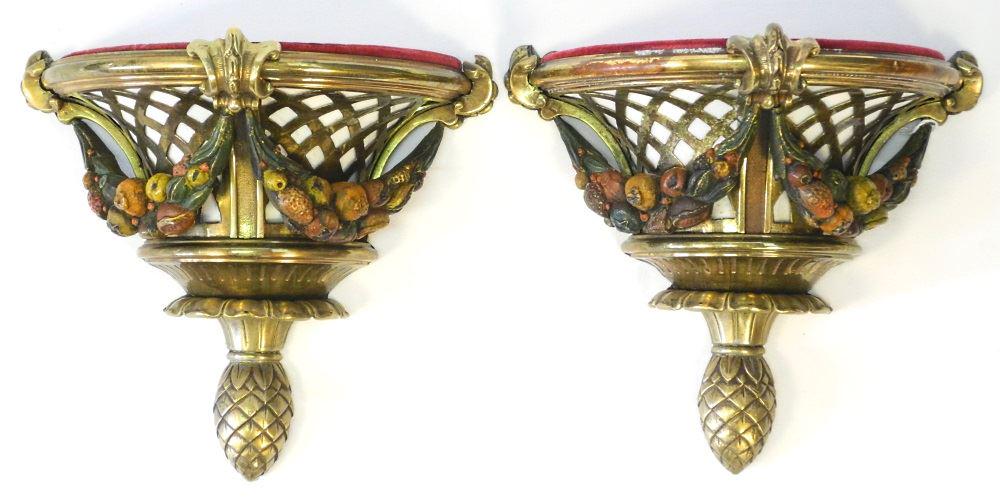 Decorative Pair of Brass Wall Brackets with Garland: Decorative Pair of Brass Wall Brackets with Garland Trim.