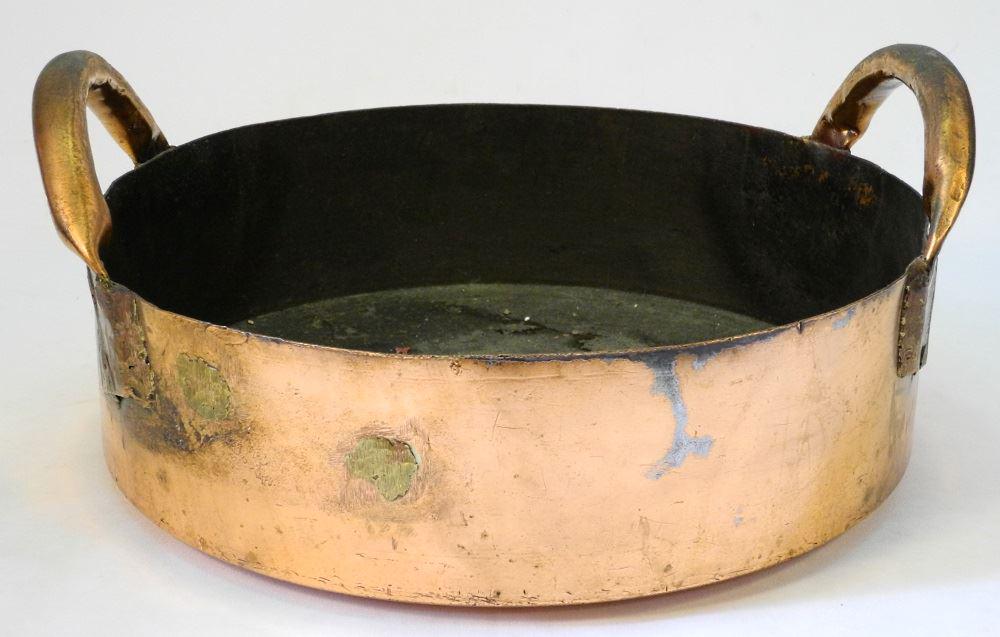 Antique Copper Pan, 16 1/2" wide. (1 of 3)