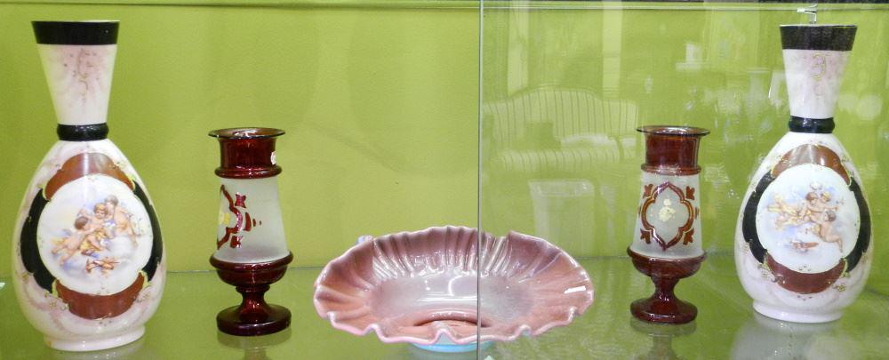 5 Pieces of Pink & Ruby Flashed Glassware, 3 3/4" - 12" (1 of 4)