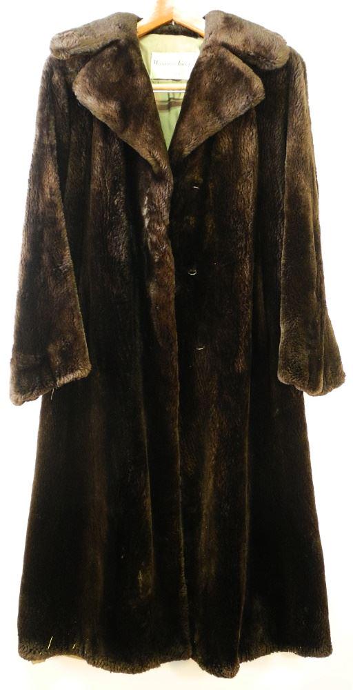 Vintage Full Length Beaver Fur Coat, 48" High (1 of 4)